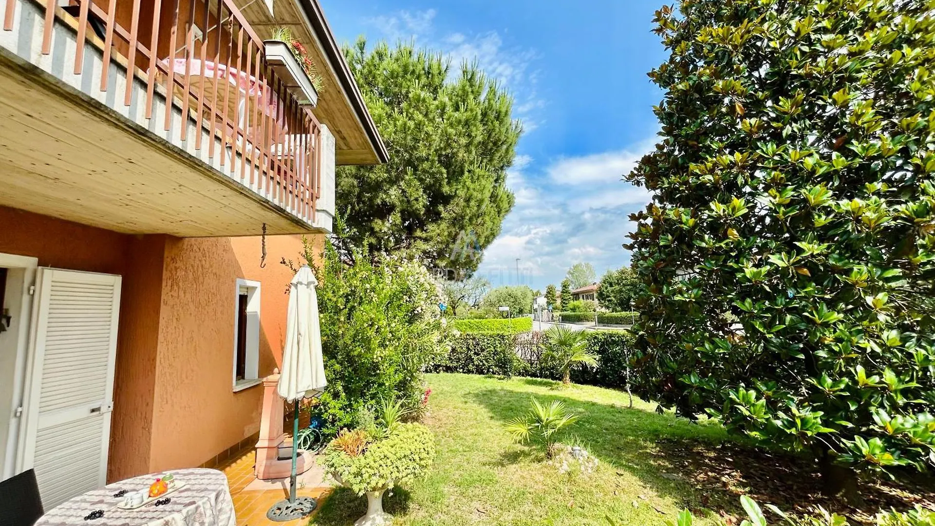 Anubi Apt-5 Min Dal Lago Di Garda-Giardino Privato Sirmione 0*,  Italia