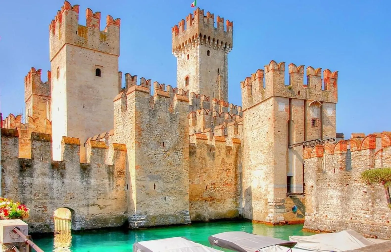 Anubi Apt-5 Min Dal Lago Di Garda-Giardino Privato Sirmione